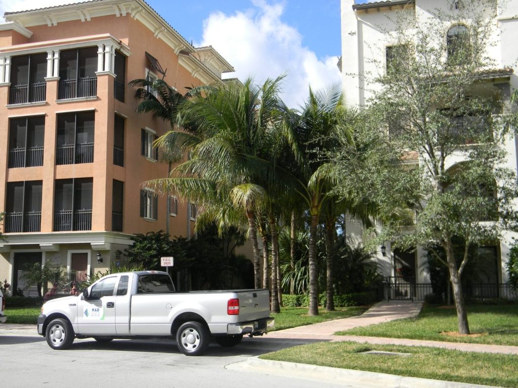 Villa Artesia – Villa Alhambra & Villa Bearritz