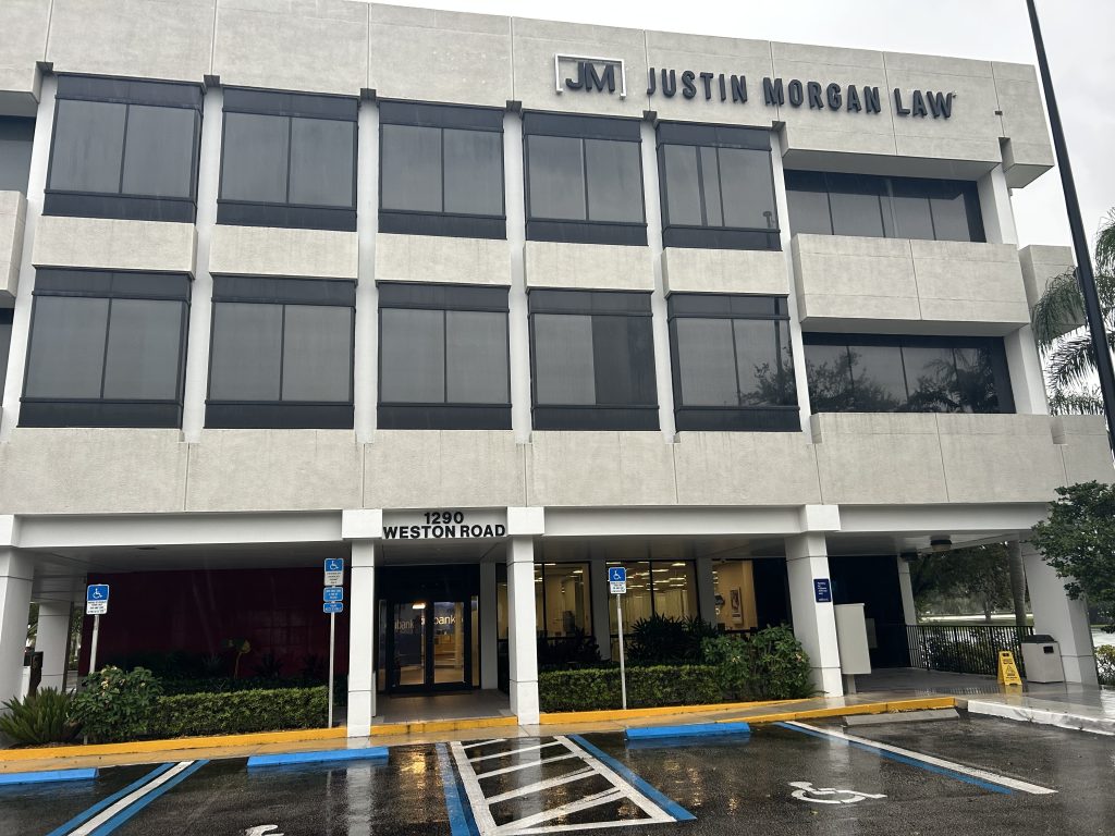 1290 Weston Road Building