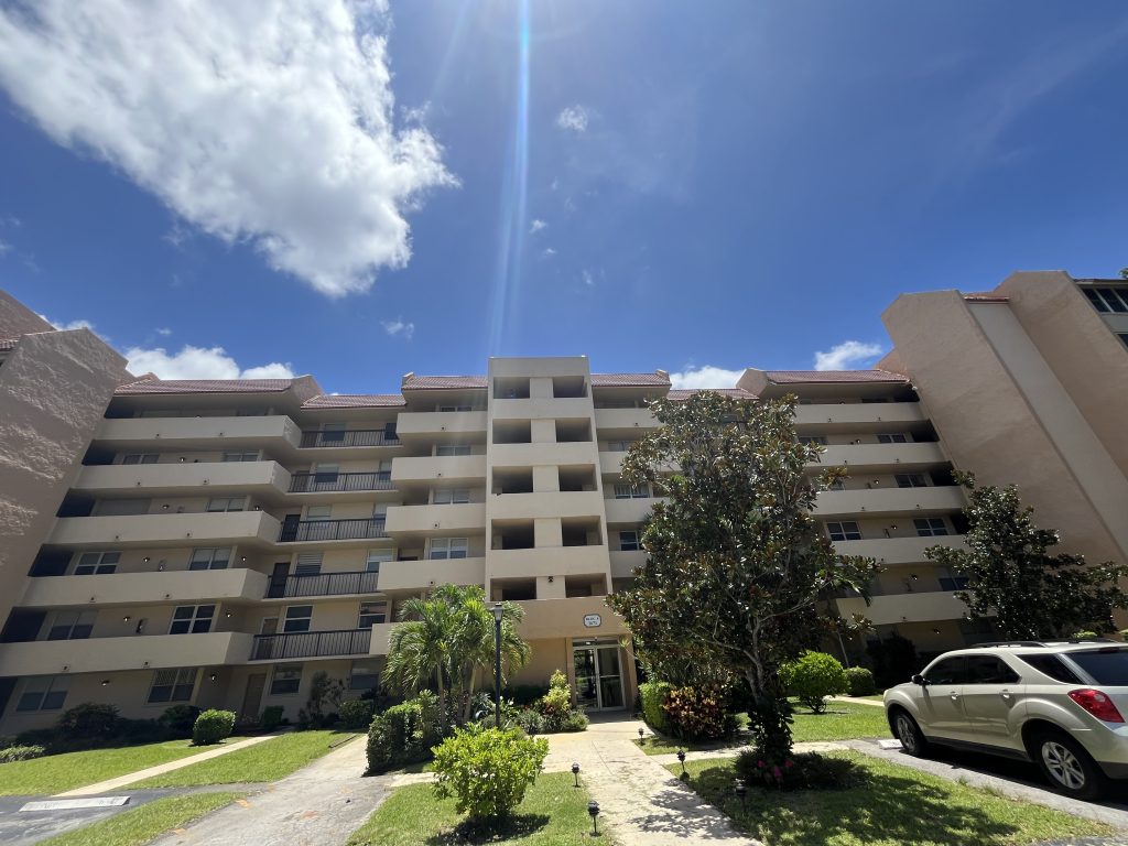 Environ Condominium 2 Association